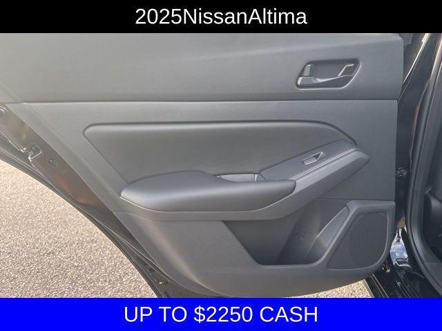 new 2025 Nissan Altima car, priced at $27,505