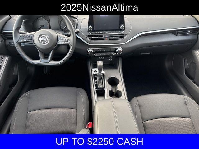 new 2025 Nissan Altima car, priced at $27,505