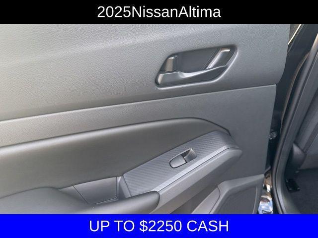 new 2025 Nissan Altima car, priced at $27,505