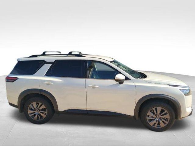 used 2023 Nissan Pathfinder car, priced at $30,995