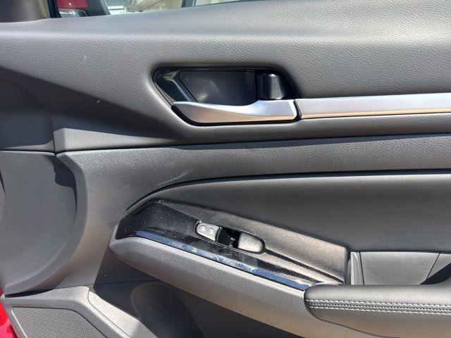 new 2025 Nissan Altima car, priced at $33,430