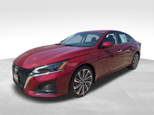 new 2025 Nissan Altima car, priced at $33,430