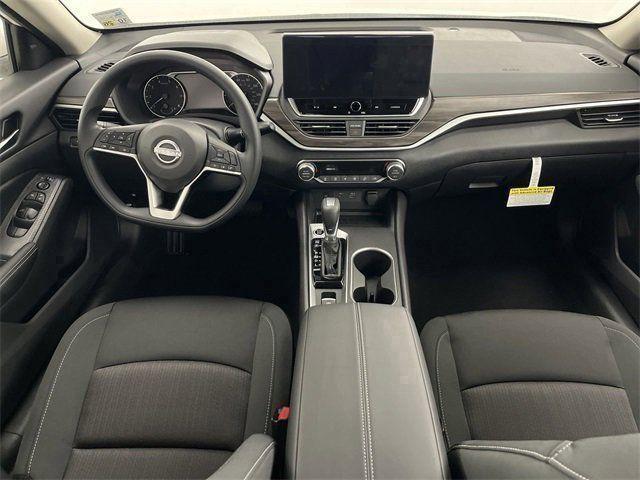 new 2025 Nissan Altima car, priced at $28,995