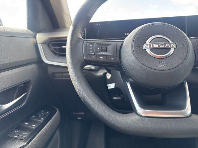 new 2025 Nissan Kicks car, priced at $22,910