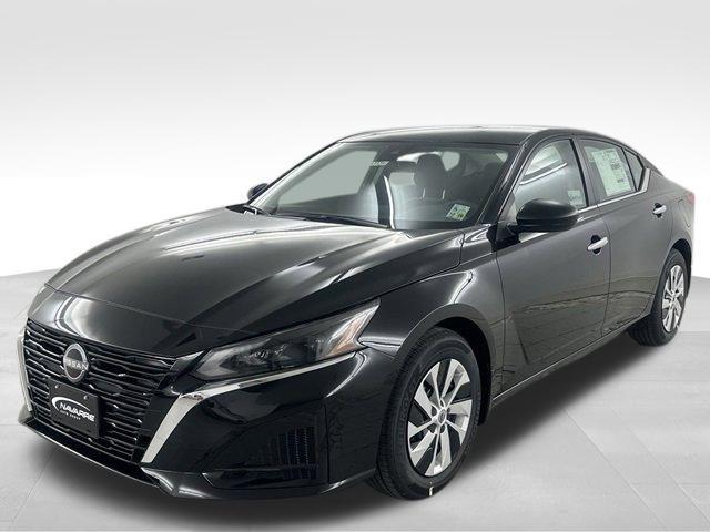 new 2025 Nissan Altima car, priced at $25,695