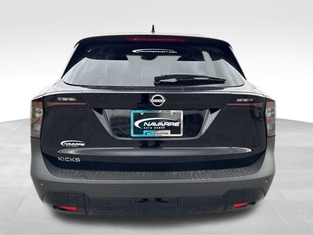 new 2025 Nissan Kicks car, priced at $25,575