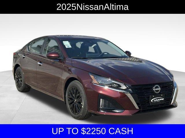 new 2025 Nissan Altima car, priced at $27,495