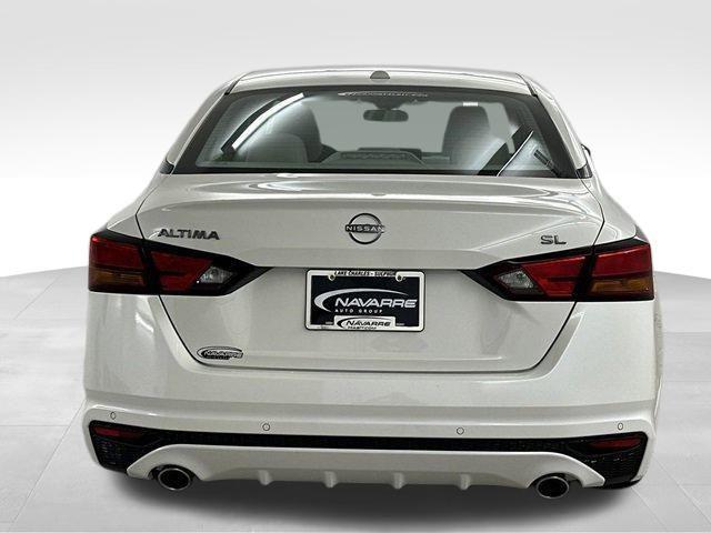 new 2025 Nissan Altima car, priced at $32,495