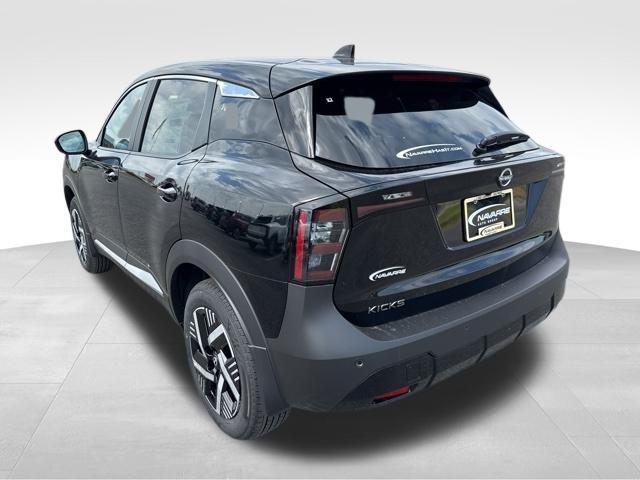 new 2025 Nissan Kicks car, priced at $22,210