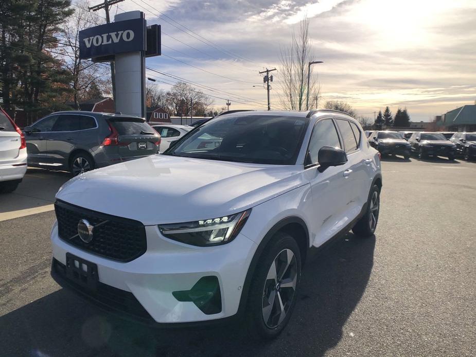 used 2024 Volvo XC40 car, priced at $36,833