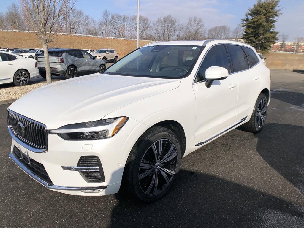 used 2023 Volvo XC60 car, priced at $34,537