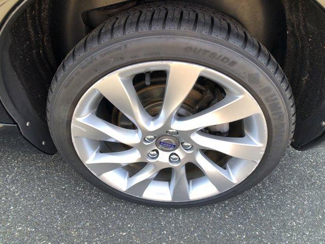 used 2016 Volvo S80 car, priced at $6,295