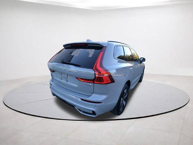 new 2025 Volvo XC60 Plug-In Hybrid car, priced at $65,445