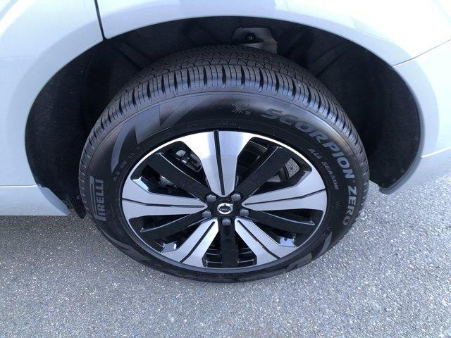 new 2025 Volvo XC60 Plug-In Hybrid car, priced at $65,445