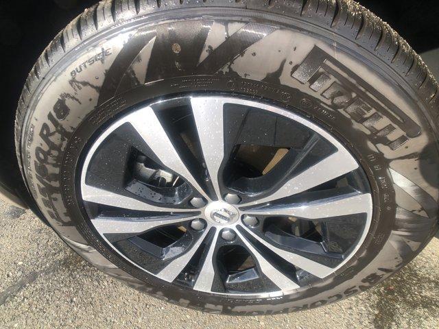 used 2025 Volvo XC60 car, priced at $37,995