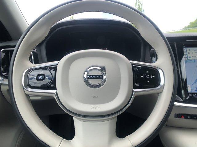 used 2024 Volvo S60 Recharge Plug-In Hybrid car, priced at $50,995