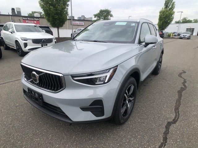 new 2025 Volvo XC40 car, priced at $43,765