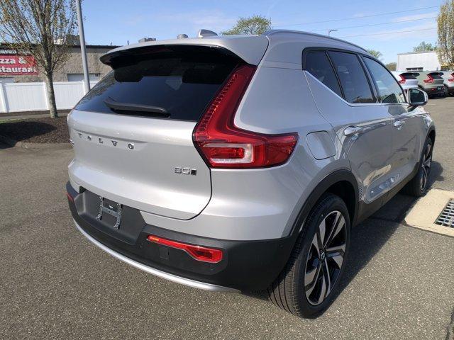 new 2025 Volvo XC40 car, priced at $50,595