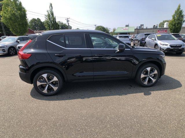 new 2025 Volvo XC40 car, priced at $47,085