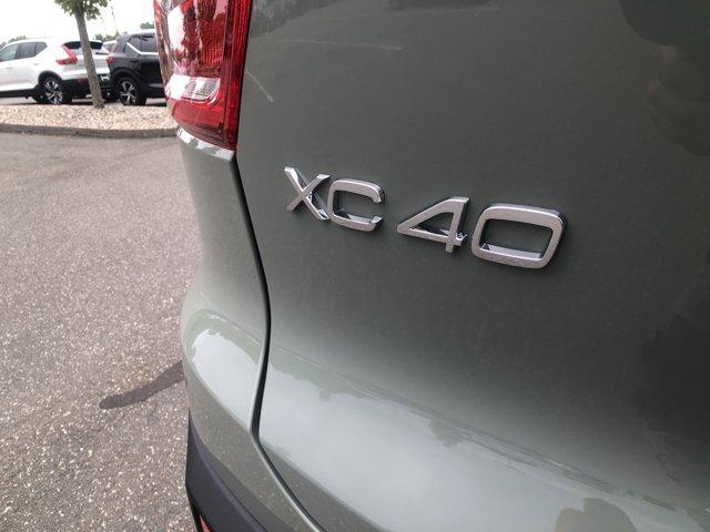 new 2025 Volvo XC40 car, priced at $48,560