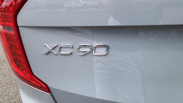 new 2025 Volvo XC90 car, priced at $69,765