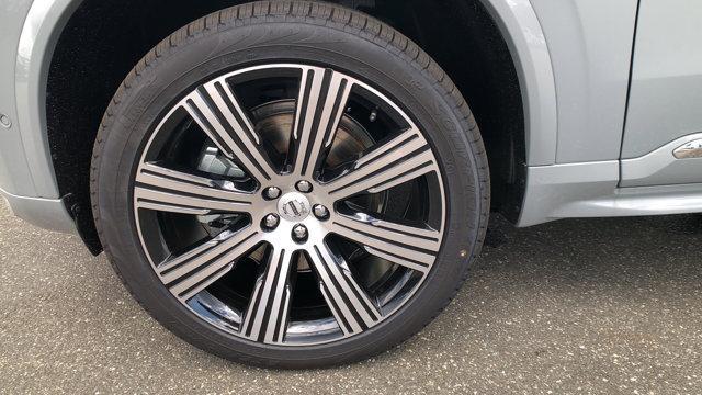 new 2025 Volvo XC90 car, priced at $69,765