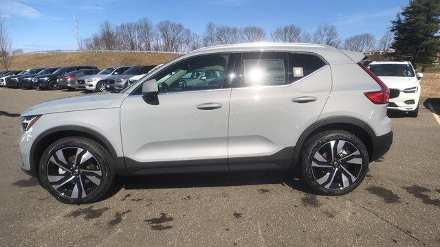 new 2024 Volvo XC40 car, priced at $48,280