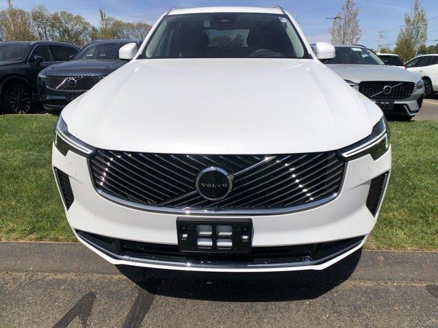 new 2025 Volvo XC90 car, priced at $71,195