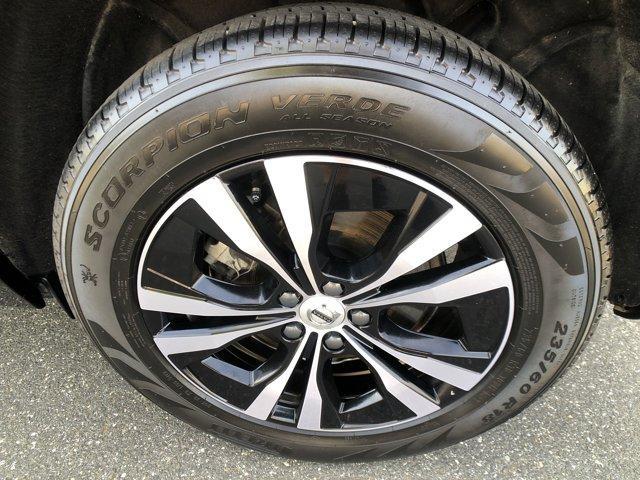 used 2023 Volvo XC60 Recharge Plug-In Hybrid car, priced at $42,455