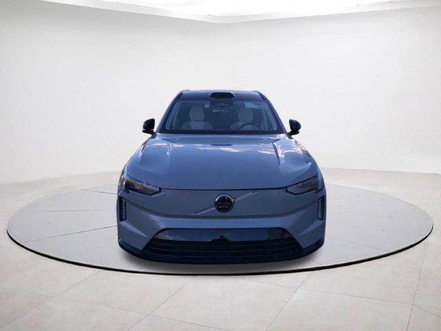 new 2025 Volvo EX90 car, priced at $85,640