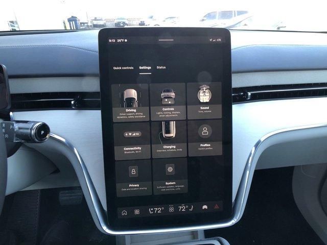 new 2025 Volvo EX90 car, priced at $85,640