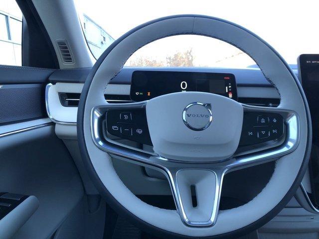 new 2025 Volvo EX90 car, priced at $85,640