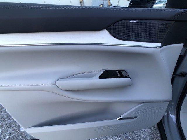 new 2025 Volvo EX90 car, priced at $85,640