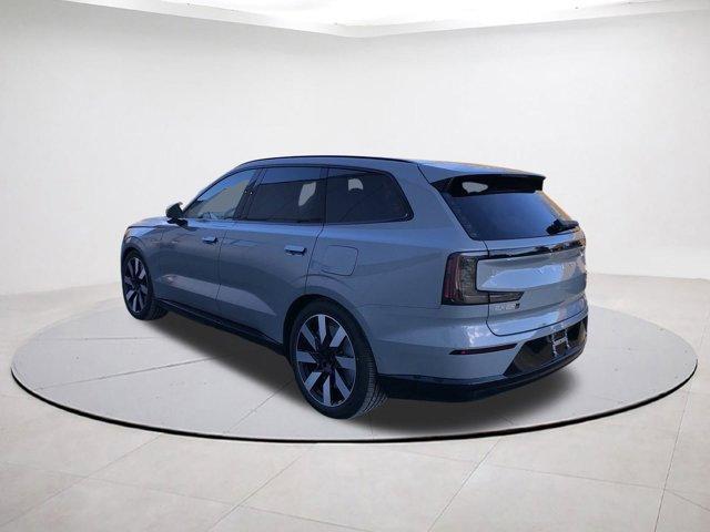 new 2025 Volvo EX90 car, priced at $85,640