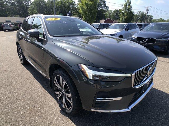 used 2022 Volvo XC60 car, priced at $41,995