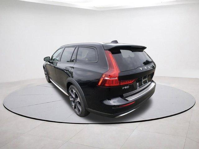 new 2025 Volvo V60 Cross Country car, priced at $60,725