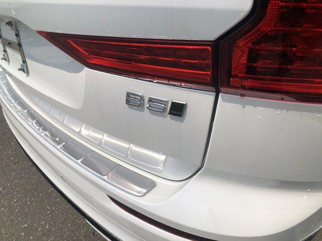 new 2025 Volvo XC60 car, priced at $55,335