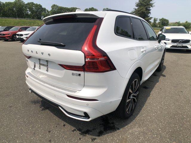 new 2025 Volvo XC60 car, priced at $55,335