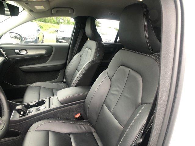 used 2023 Volvo XC40 car, priced at $35,895