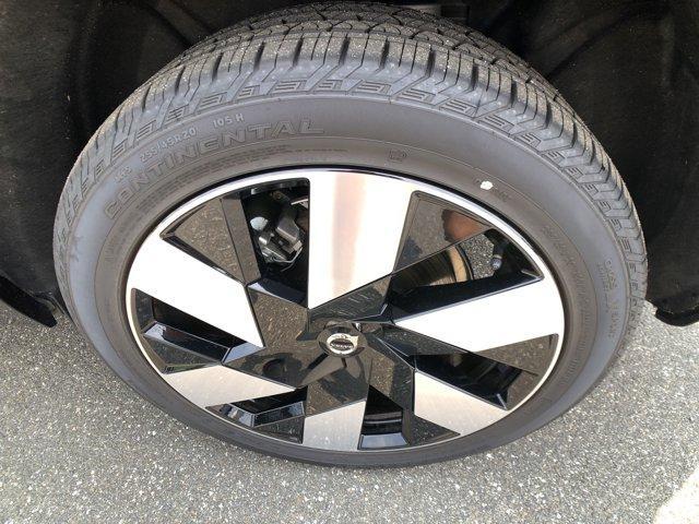 new 2025 Volvo XC60 Plug-In Hybrid car, priced at $64,260