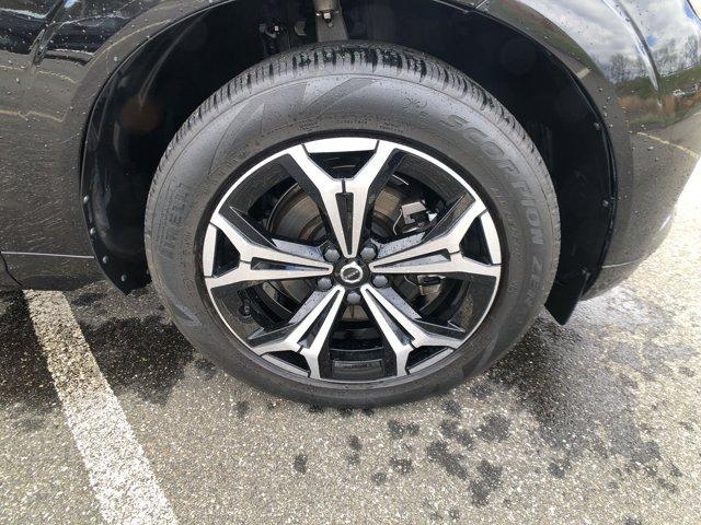 used 2022 Volvo XC60 car, priced at $38,000