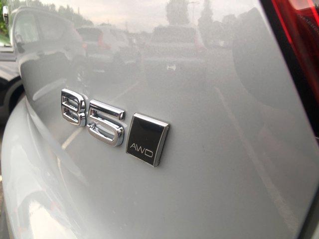 new 2025 Volvo XC40 car, priced at $47,085