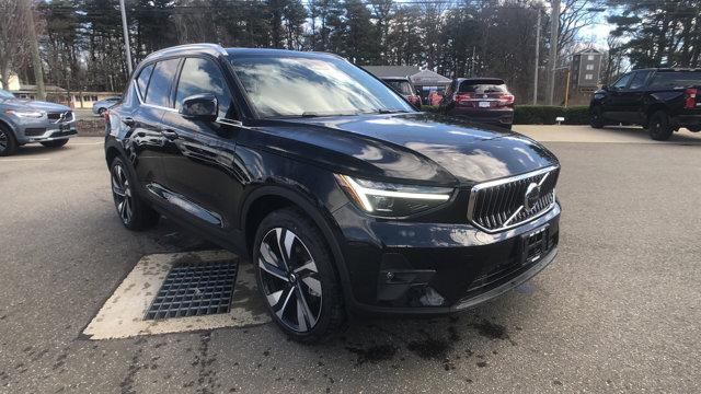 new 2024 Volvo XC40 car, priced at $44,270