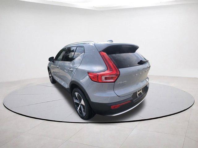 new 2025 Volvo XC40 car, priced at $46,015