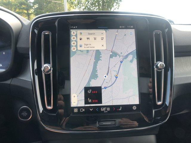 new 2025 Volvo XC40 car, priced at $46,015