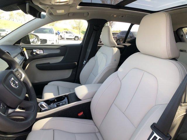 new 2025 Volvo XC40 car, priced at $48,315