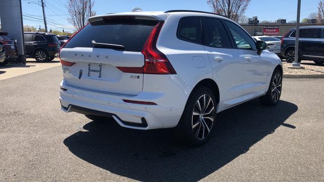 new 2024 Volvo XC60 car, priced at $52,040