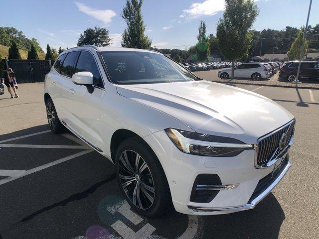 used 2022 Volvo XC60 car, priced at $35,290
