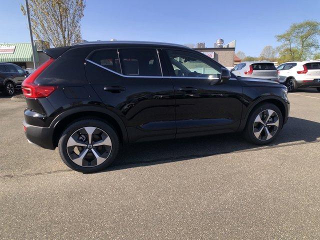 new 2025 Volvo XC40 car, priced at $45,800