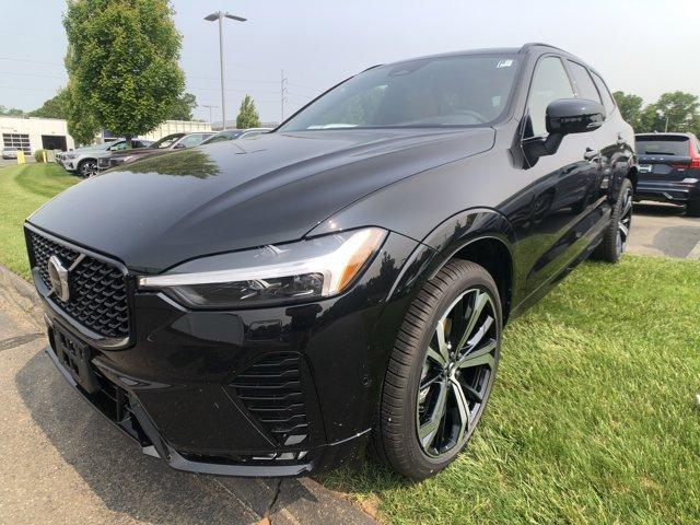 new 2025 Volvo XC60 car, priced at $59,410